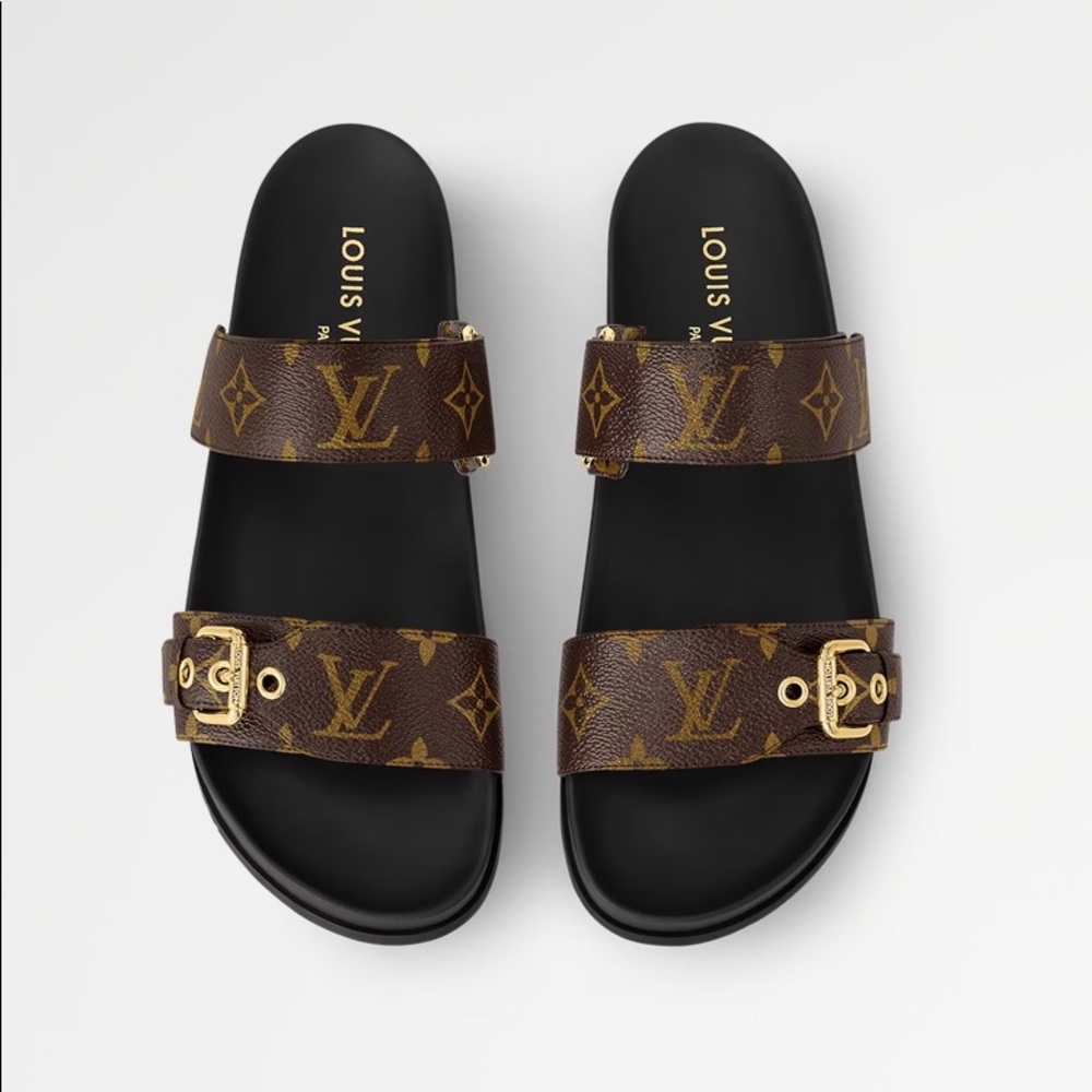 The Bom Dia flat  Louis Vuitton.  Worn once.